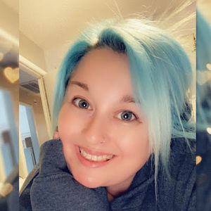 Meet your Posher, Krystal